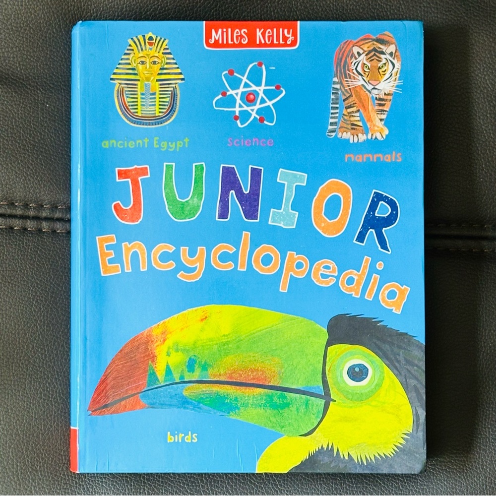 Miles Kelly Junior Encyclopedia